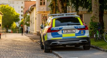 Brand i flerbostadshus i Vårby